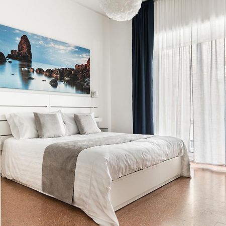 Aulino House Hotel Catania Exterior photo